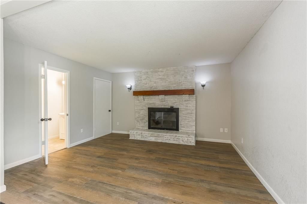 1221 Sunset Avenue — photo 14