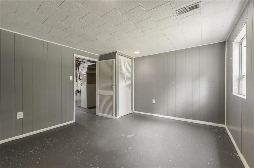1221 Sunset Avenue — photo 31