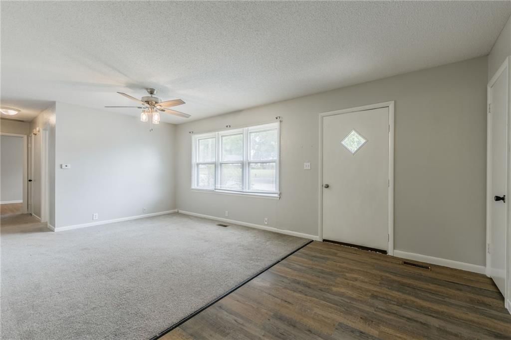 1221 Sunset Avenue — photo 8