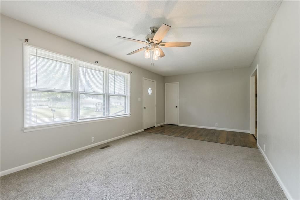 1221 Sunset Avenue — photo 9
