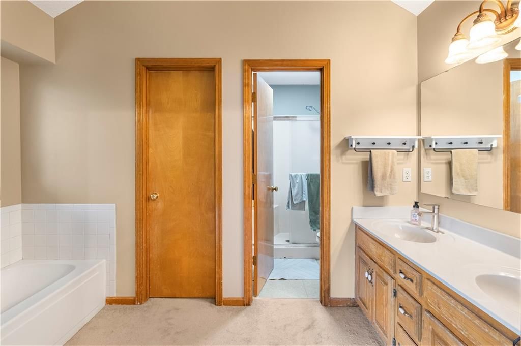 1415 W PRAIRIE Court — photo 8