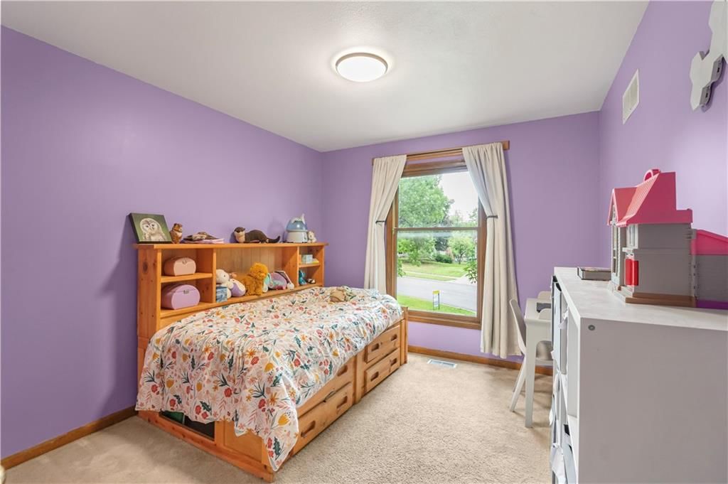 1415 W PRAIRIE Court — photo 9