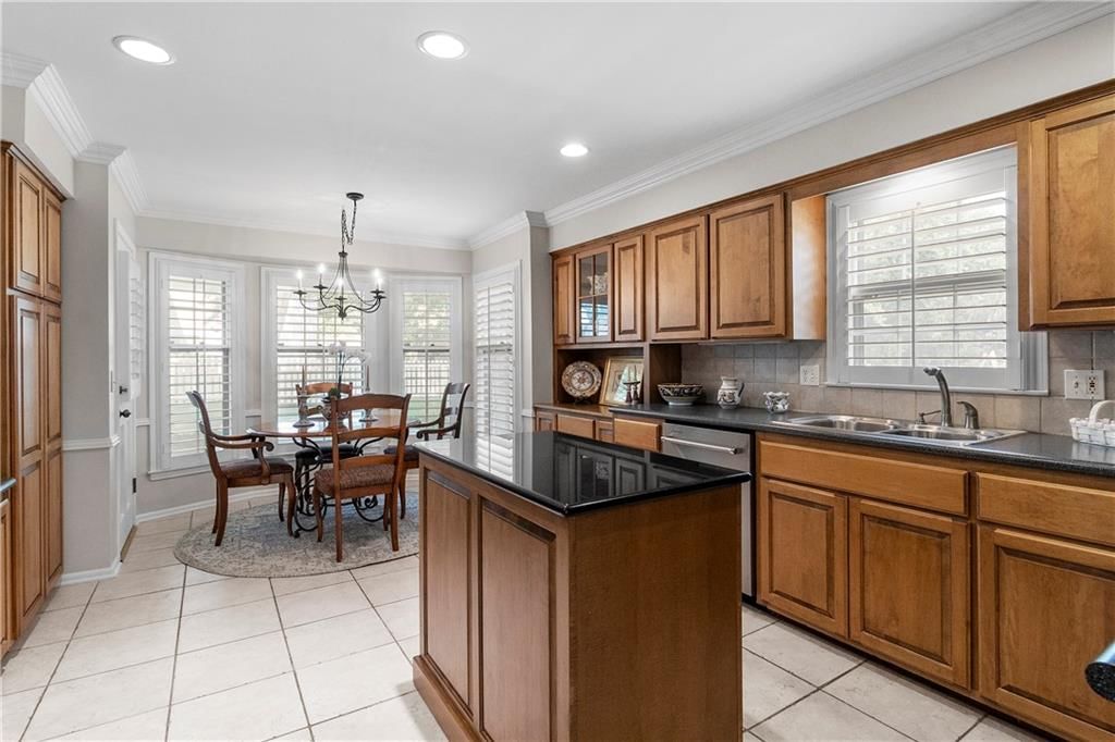 12000 Windsor Drive — photo 13