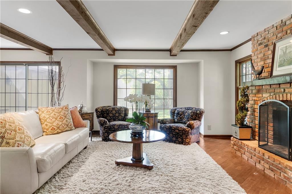 12000 Windsor Drive — photo 4
