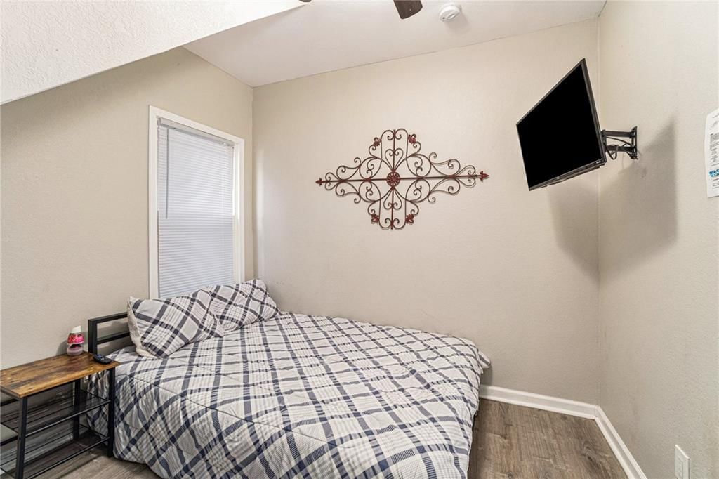 4616 Tracy Avenue — photo 15