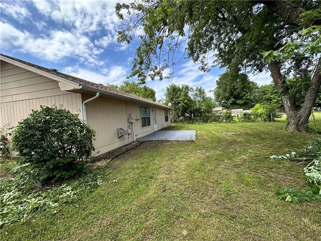1710 Halsey Avenue — photo 5