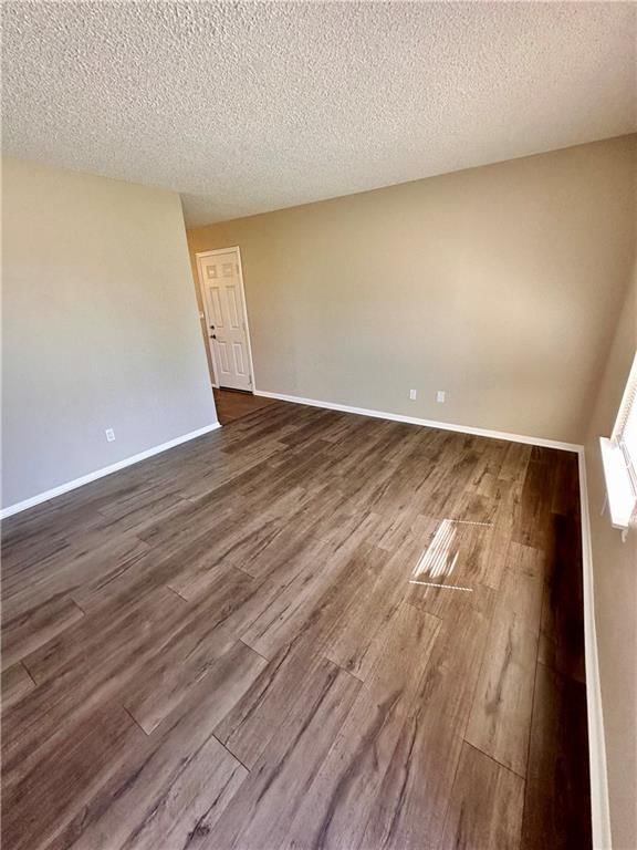 1710 Halsey Avenue — photo 8