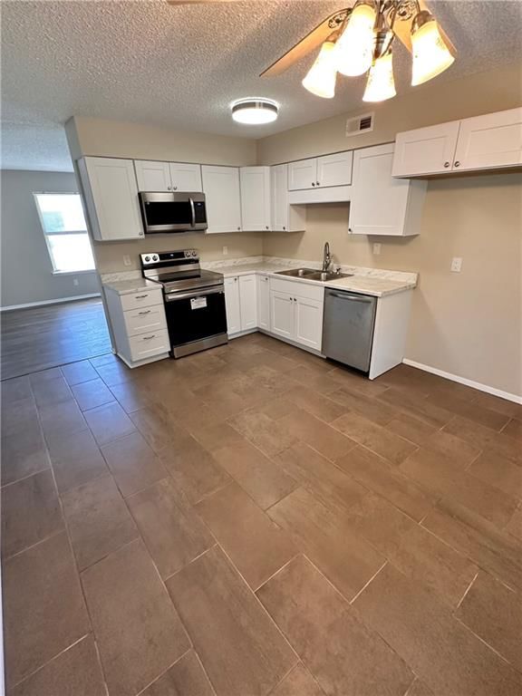 1710 Halsey Avenue — photo 10