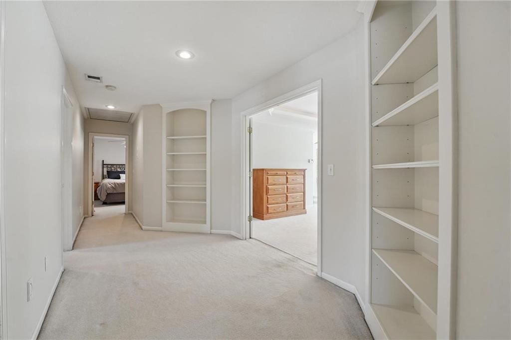 10223 River Hills Court — photo 18