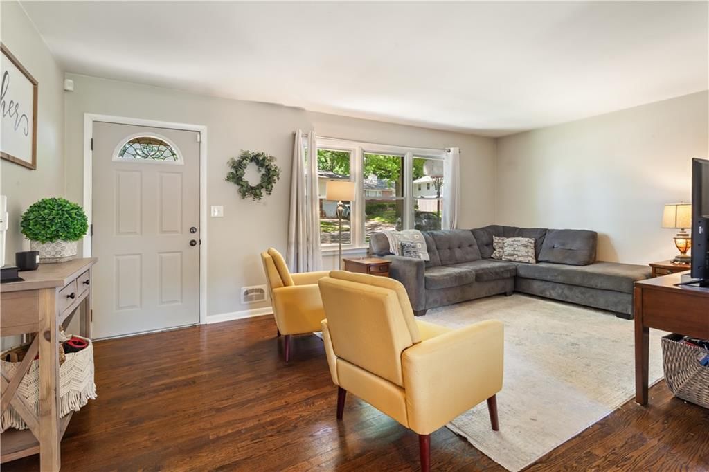 4213 S Delaware Avenue — photo 15