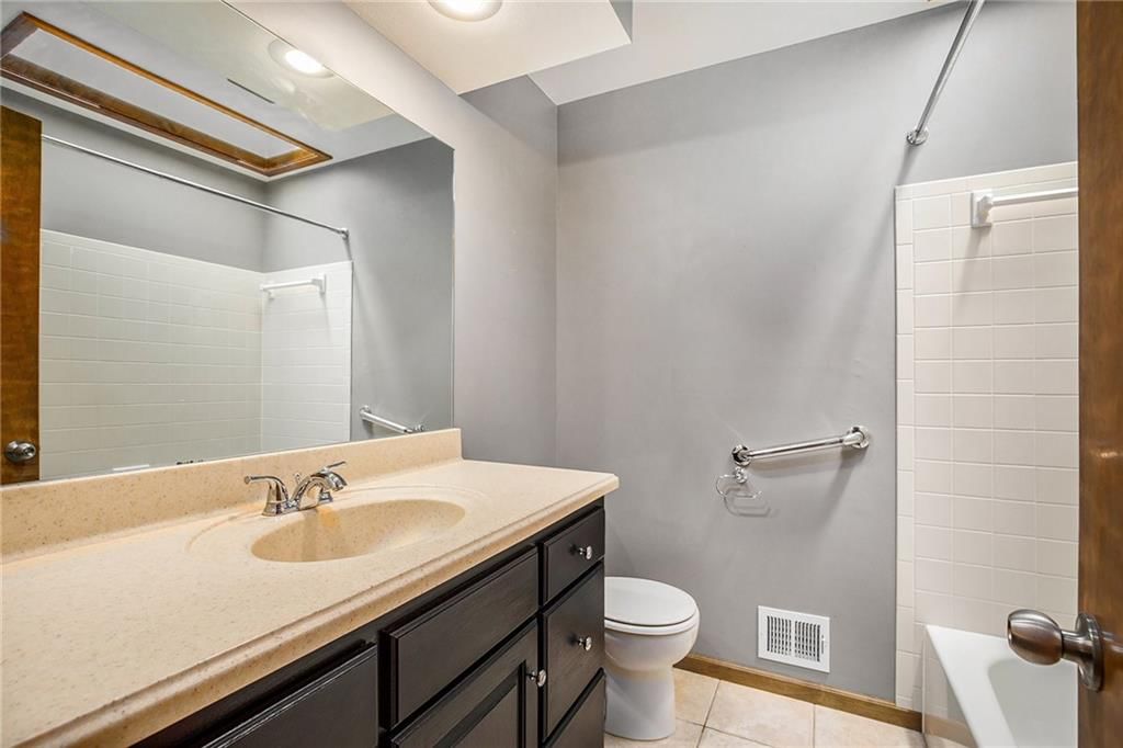6116 N Amoret Avenue — photo 19