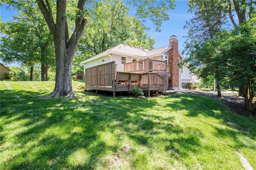 6116 N Amoret Avenue — photo 28