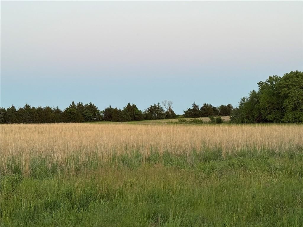 2405 W 1350 Road — photo 31