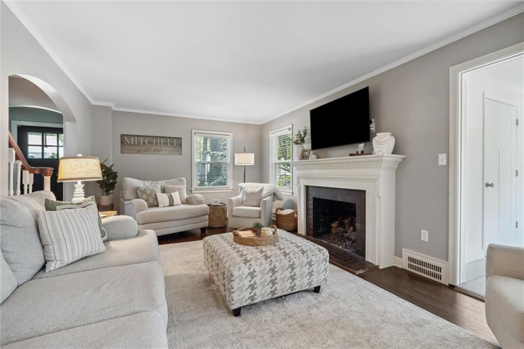 5444 Canterbury Road — photo 7