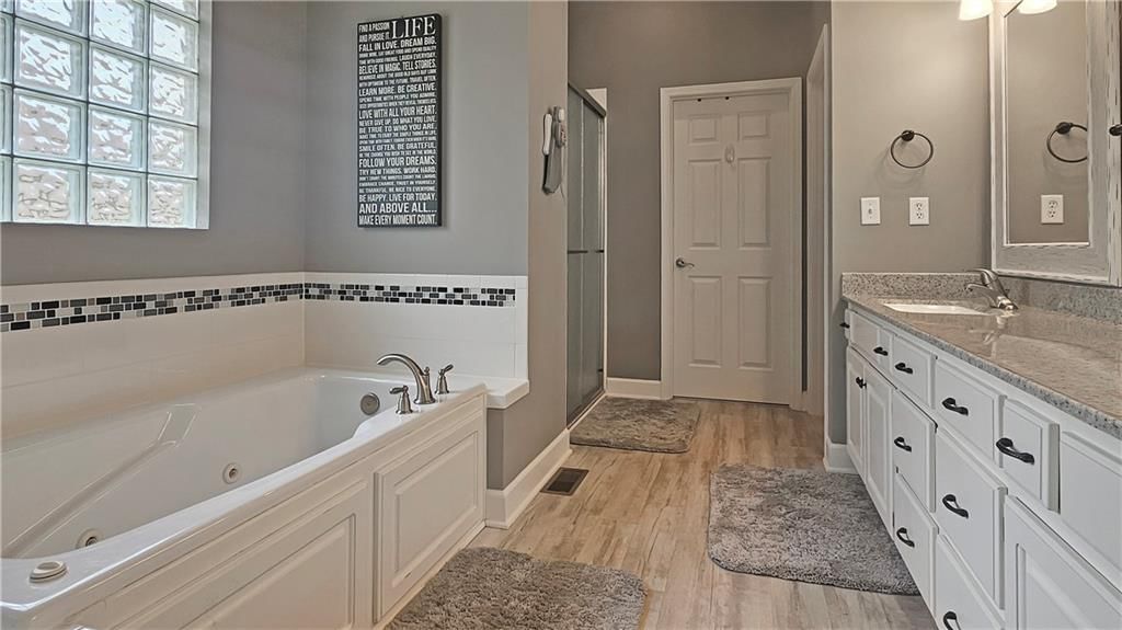 4129 SW James Younger Drive — photo 23