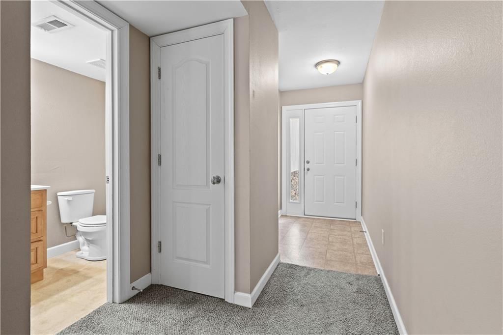 21007 Millridge Street — photo 12