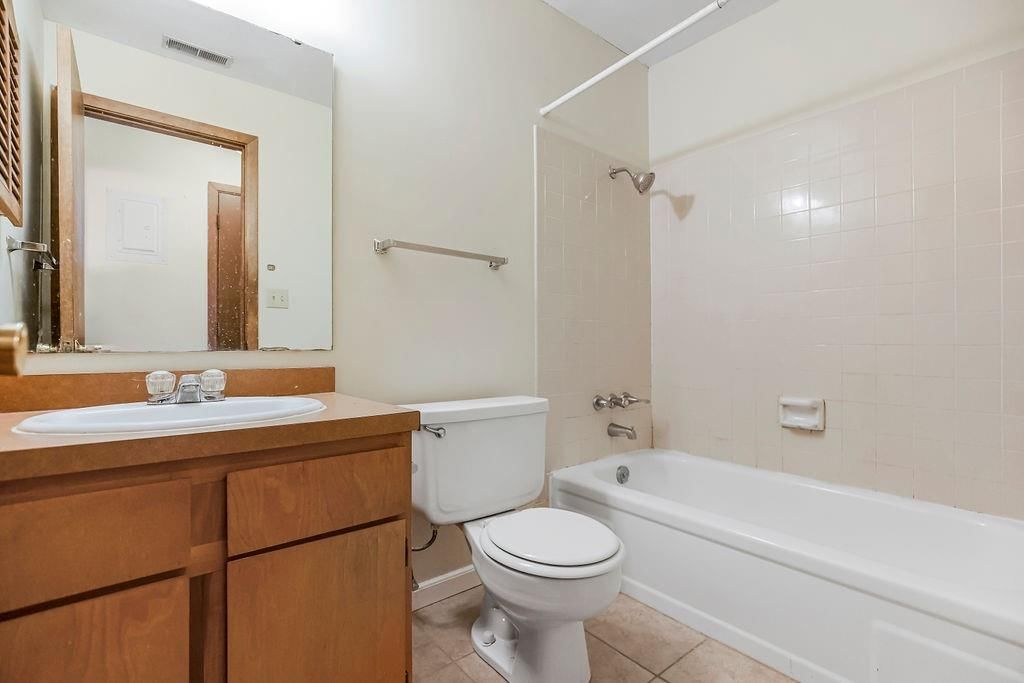1339 Westbrooke Street — photo 11
