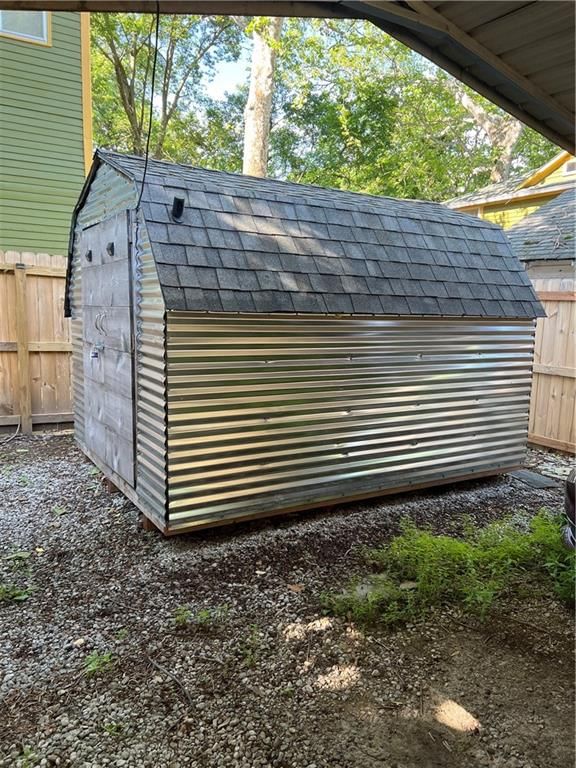 102 S Olive Street — photo 17