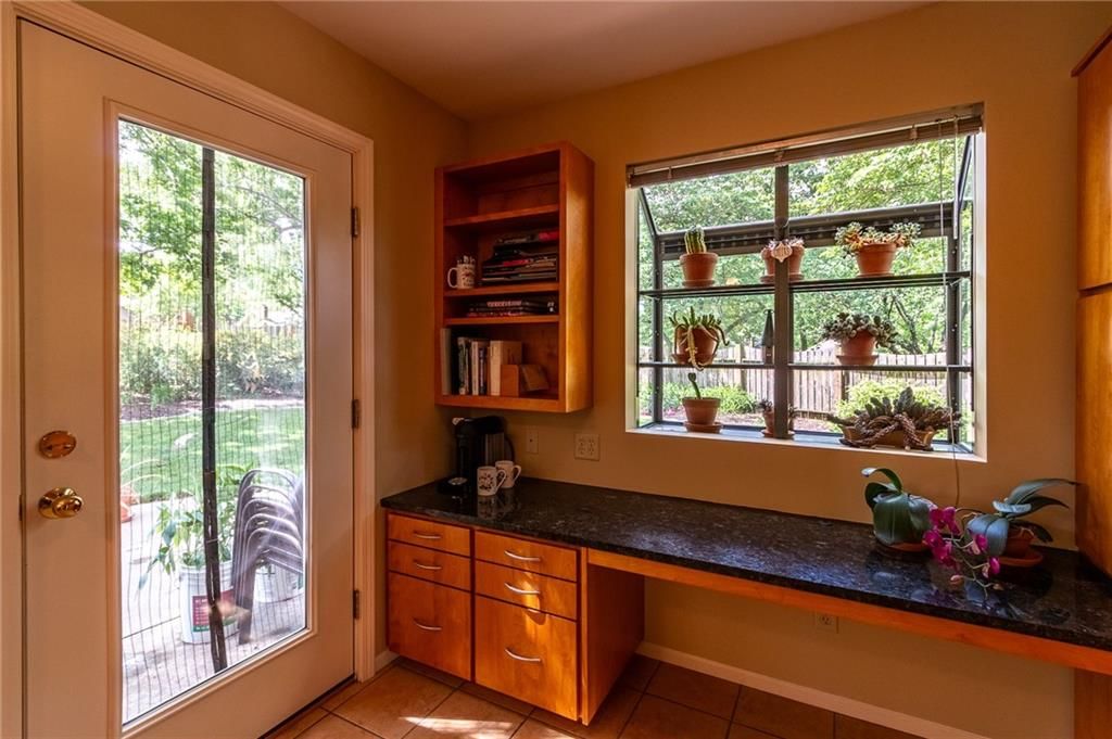 3515 Riverview Court — photo 36