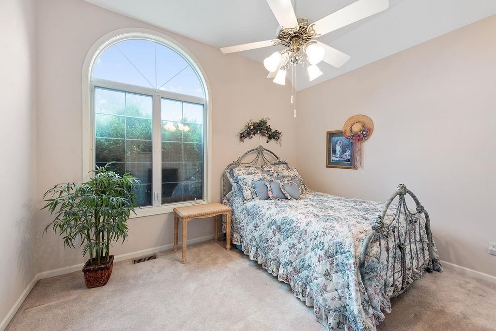 6710 Woodson Road — photo 30