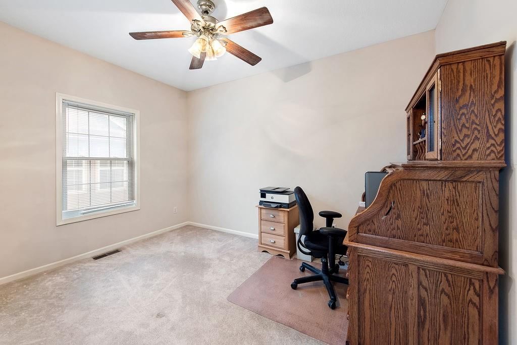 6710 Woodson Road — photo 31