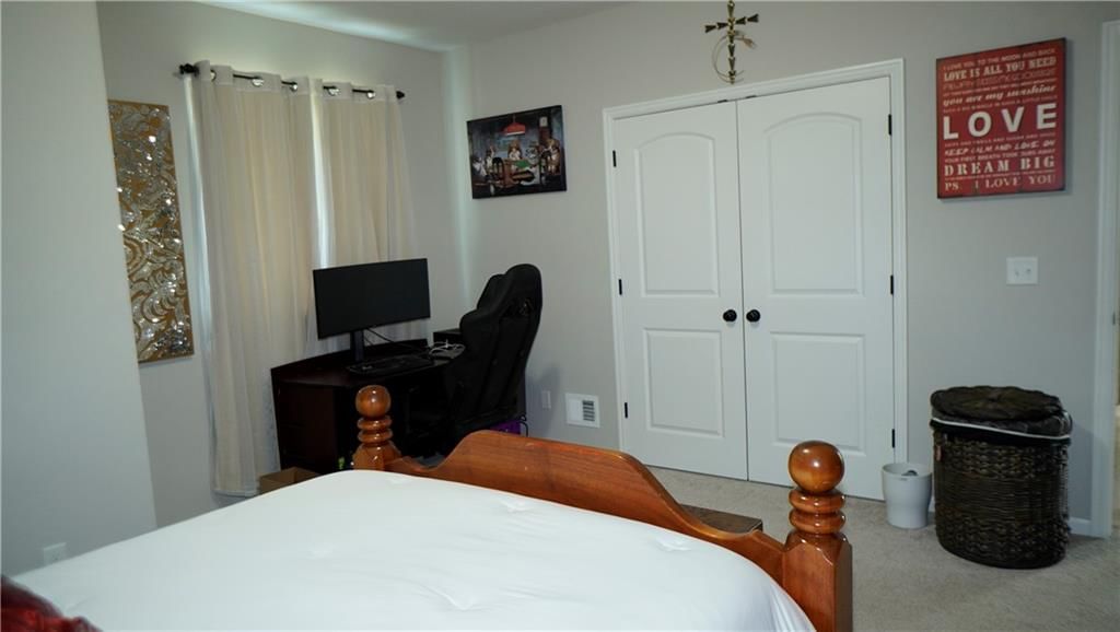 6418 N 141st Street — photo 33
