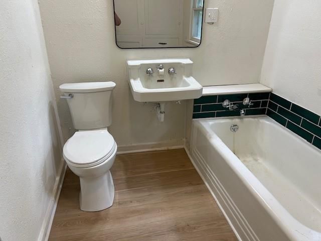 2823 Clark Avenue — photo 29
