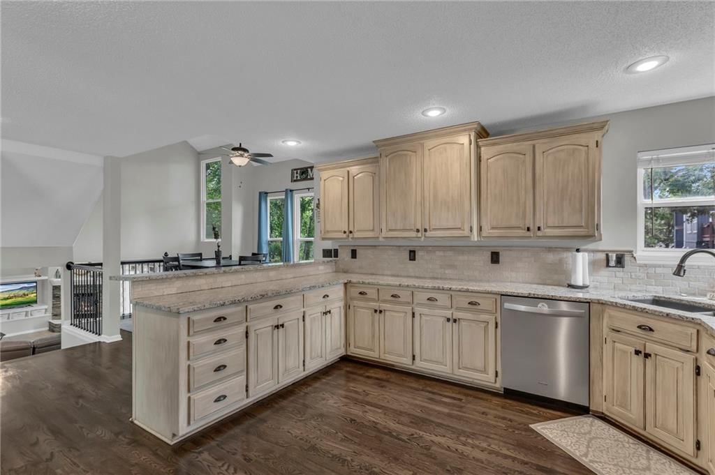 17553 W 158th Street — photo 9