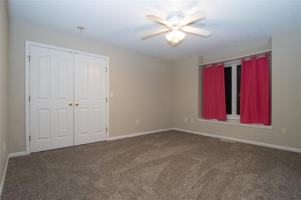 1 0 6 Deerfield Drive — photo 26