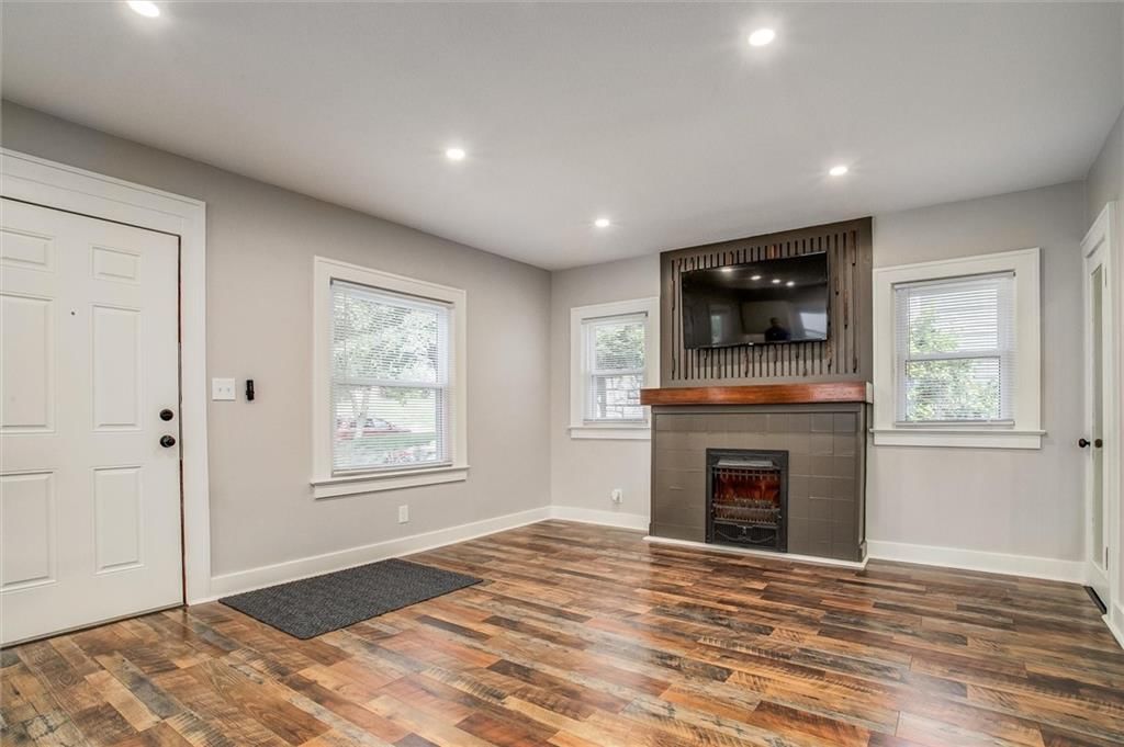 5135 tracy Avenue — photo 9