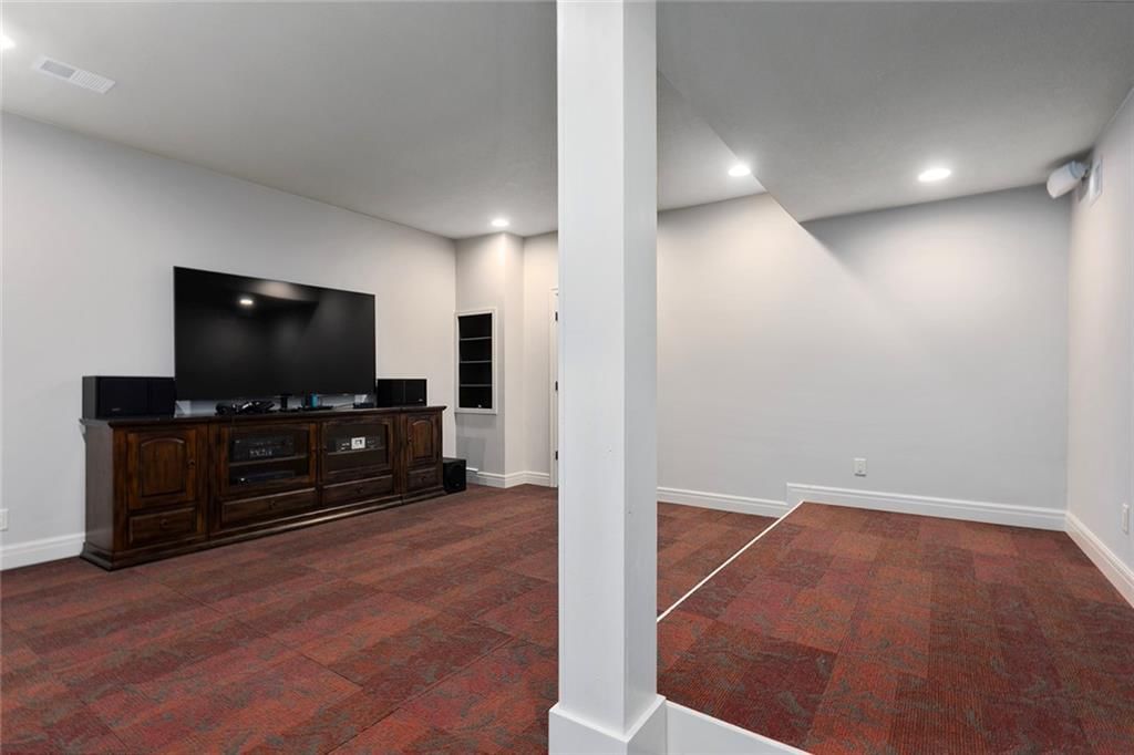 10603 N Dalton Avenue — photo 42
