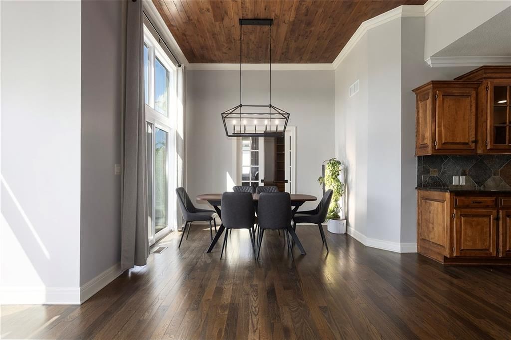 10603 N Dalton Avenue — photo 10