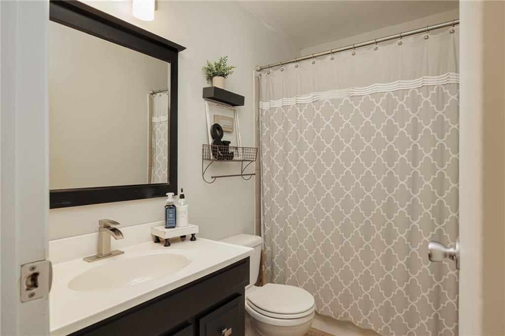 5323 University Avenue — photo 14
