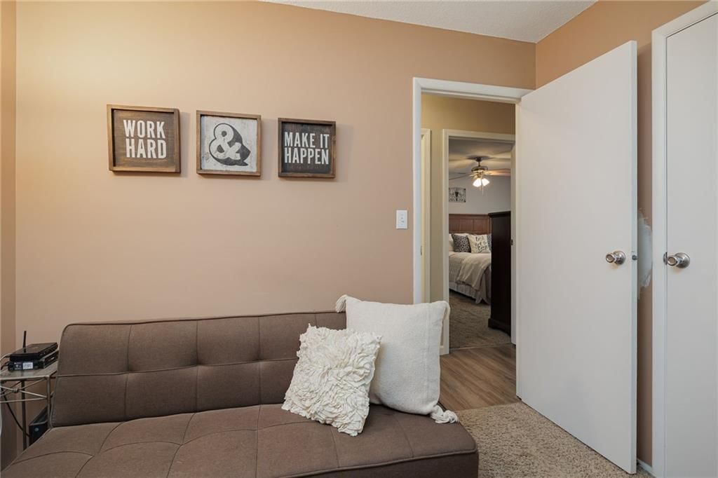 5323 University Avenue — photo 15