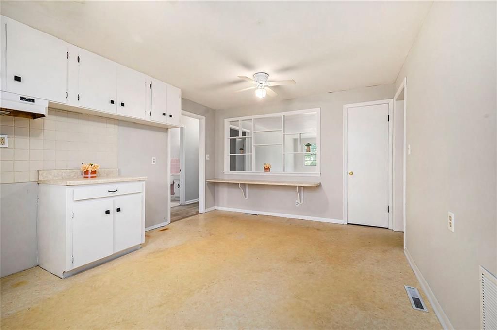 501 Maple Avenue — photo 7