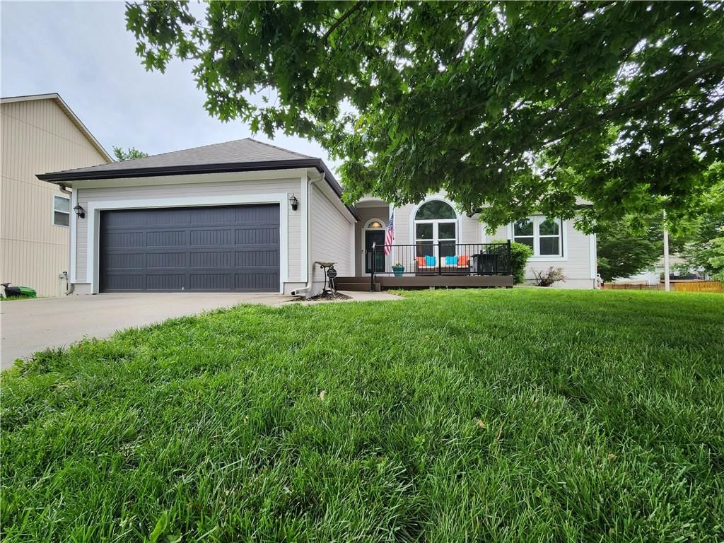9001 NE 109th Terrace, Kansas City, MO