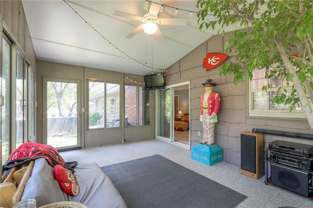 6902 NW BIRCH Court — photo 18