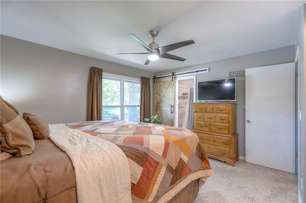 6902 NW BIRCH Court — photo 21
