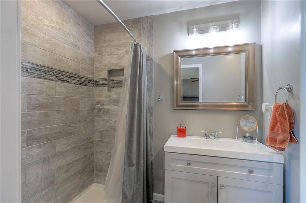 6902 NW BIRCH Court — photo 23