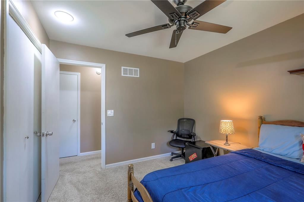 6902 NW BIRCH Court — photo 28