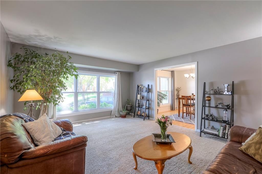 6902 NW BIRCH Court — photo 4