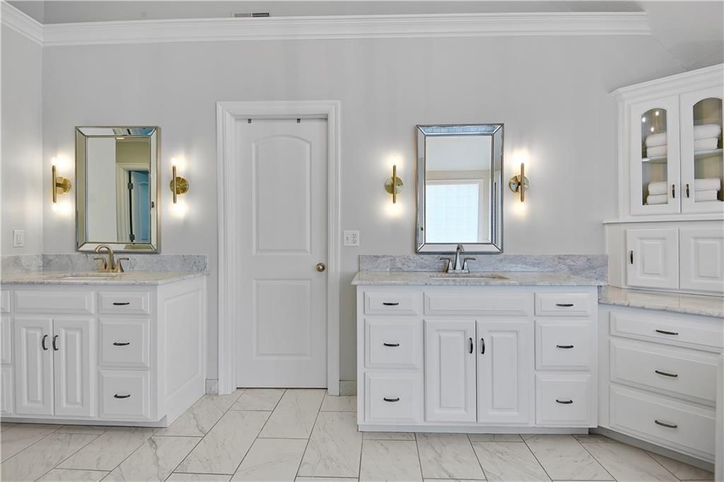 14732 Maple Street — photo 36