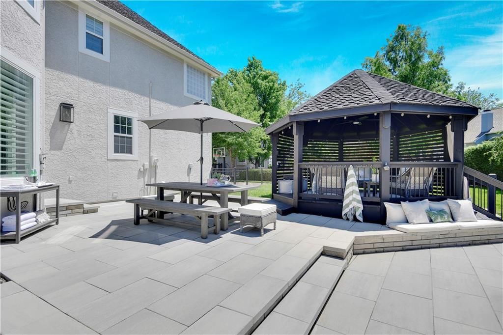 14732 Maple Street — photo 54