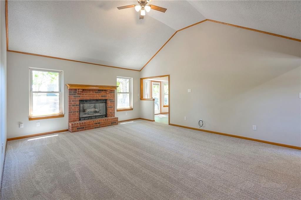 412 Station Drive — photo 5