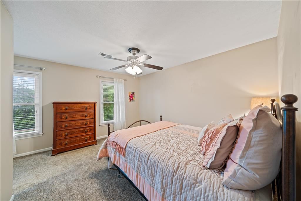 14450 W 146th Terrace — photo 16