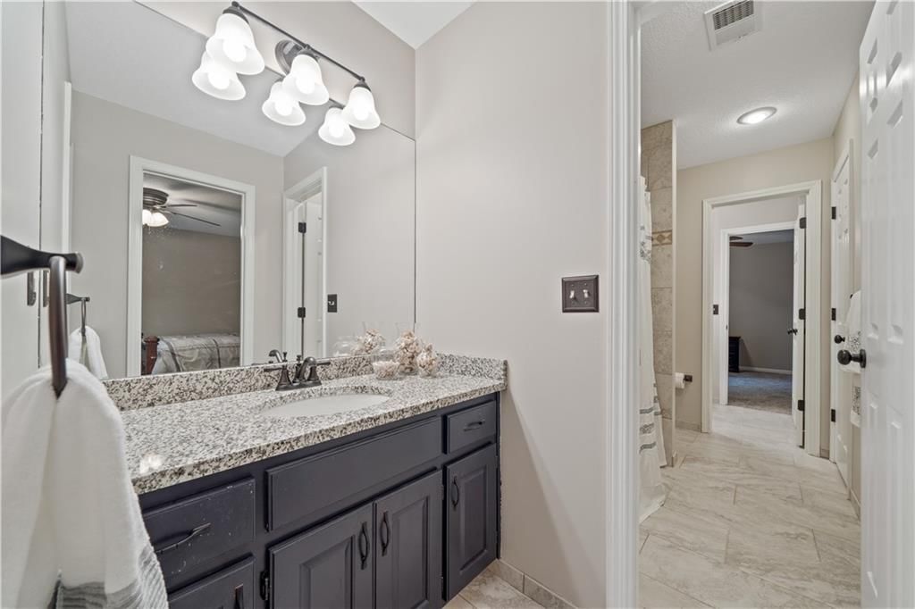 14450 W 146th Terrace — photo 21