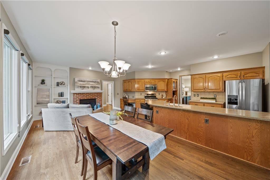 14450 W 146th Terrace — photo 7