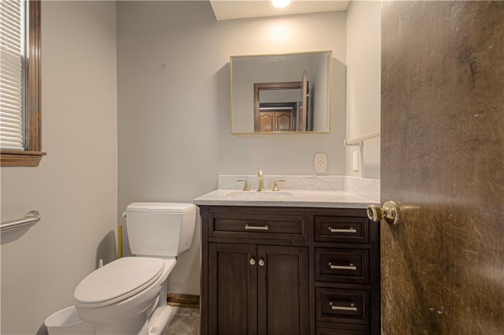 10419 W 50th Terrace — photo 26