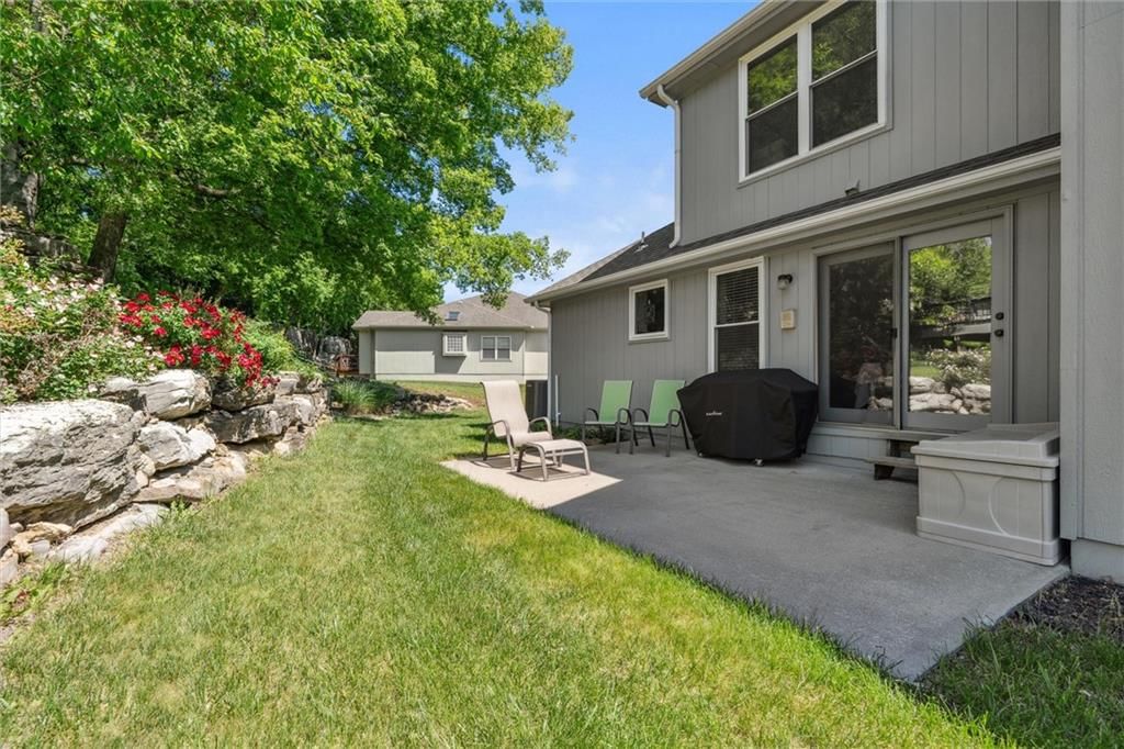 18400 E 31st Terrace Drive S — photo 35