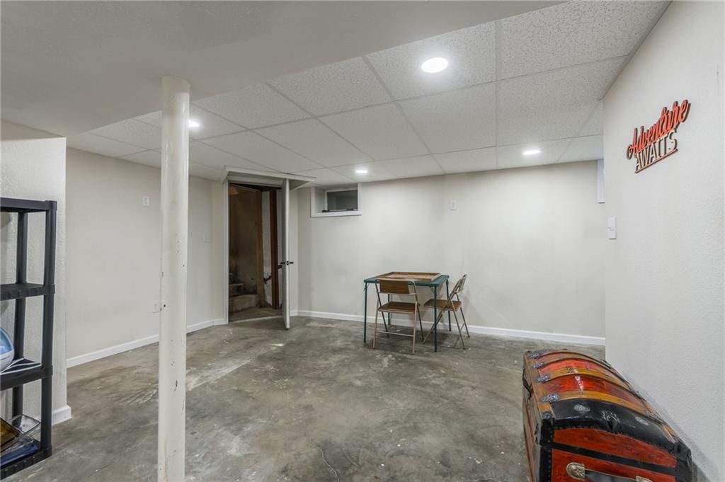 208 JACKSON Avenue — photo 21
